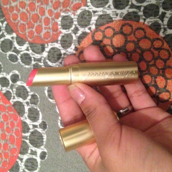 ⚜️FINAL PRICE⚜️ Too Faced La Creme Lip Cream - Picture 4 of 4